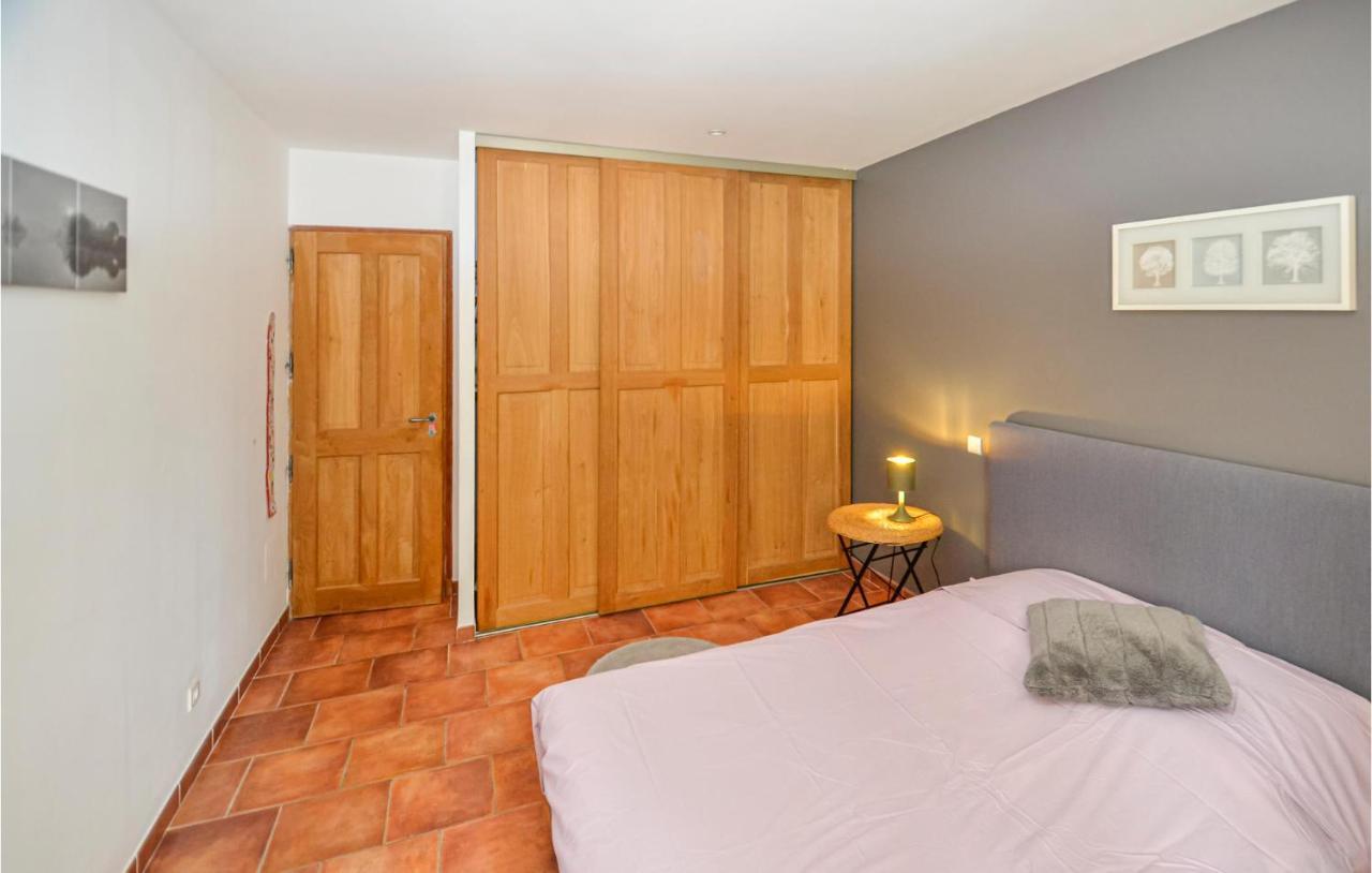 3 Bedroom Awesome Home In Chateuneuf De Gadagne Châteauneuf-de-Gadagne Εξωτερικό φωτογραφία