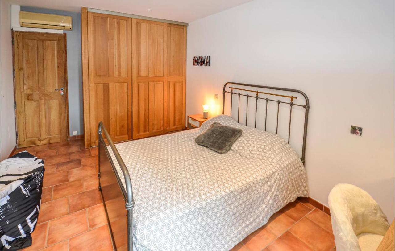 3 Bedroom Awesome Home In Chateuneuf De Gadagne Châteauneuf-de-Gadagne Εξωτερικό φωτογραφία