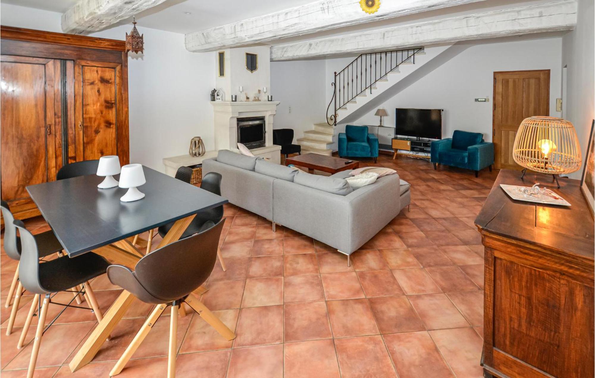 3 Bedroom Awesome Home In Chateuneuf De Gadagne Châteauneuf-de-Gadagne Εξωτερικό φωτογραφία